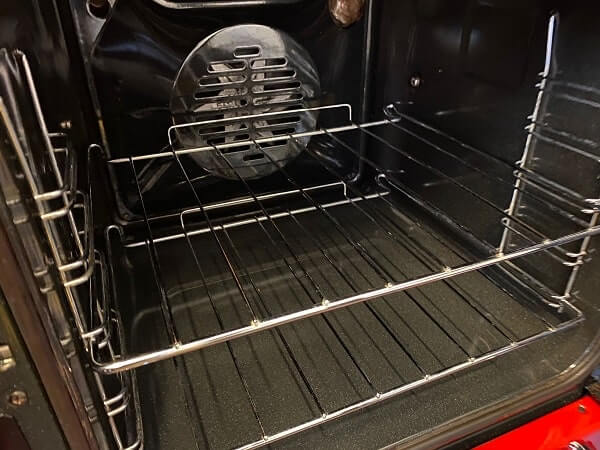 Professional-oven-cleaner-Watton.jpg